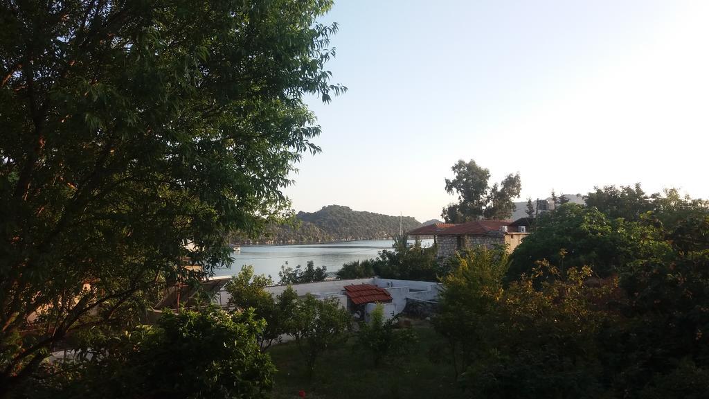 Likya Pansiyon Kaleucagız Exteriör bild
