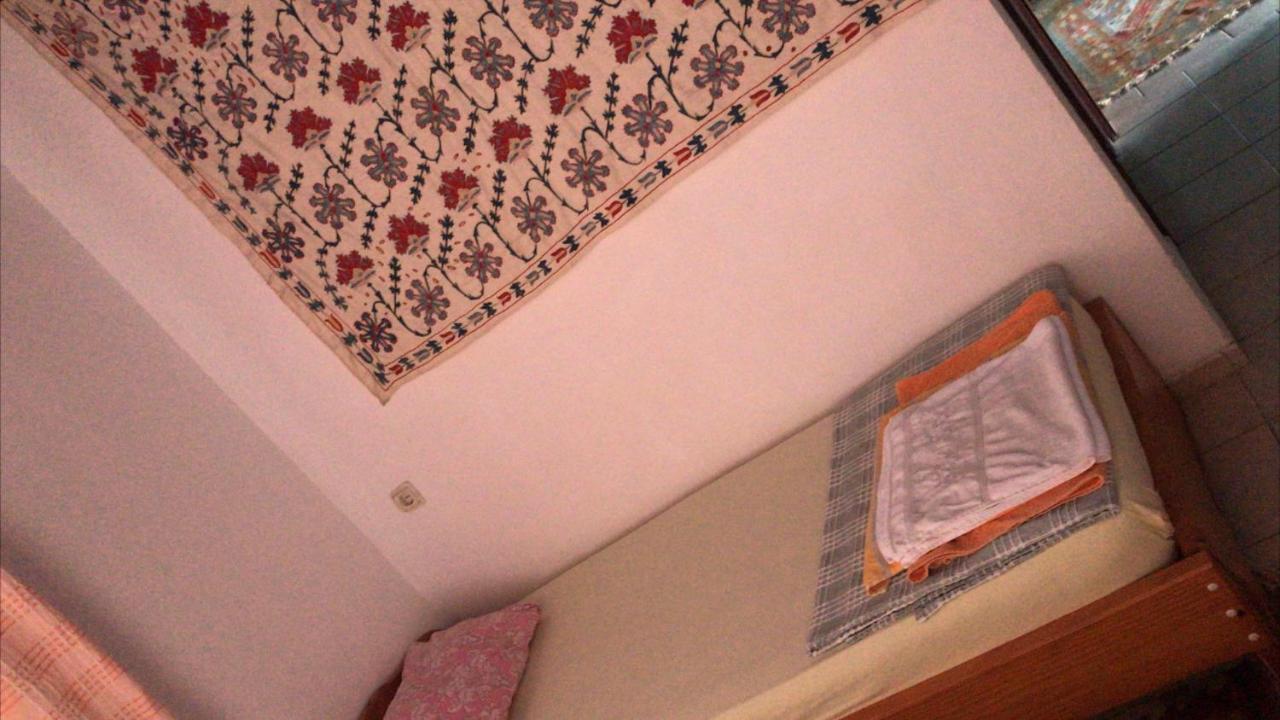 Likya Pansiyon Kaleucagız Exteriör bild